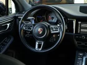 Porsche Macan thumbnail 13