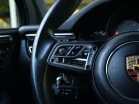 Porsche Macan thumbnail 15