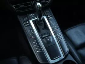 Porsche Macan thumbnail 22