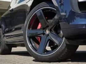 Porsche Macan thumbnail 36