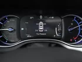 Chrysler Pacifica thumbnail 35