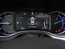 Chrysler Pacifica thumbnail 6
