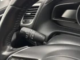 Mazda 3 thumbnail 20