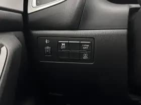 Mazda 3 thumbnail 21