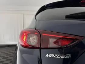 Mazda 3 thumbnail 25