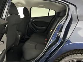 Mazda 3 thumbnail 10