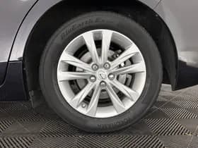 Lexus CT thumbnail 23