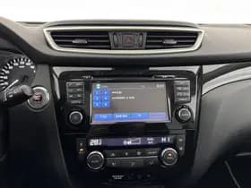 Nissan Qashqai thumbnail 16