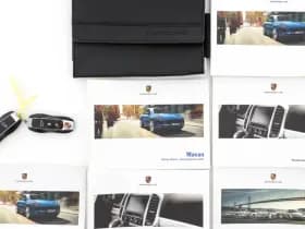 Porsche Macan thumbnail 31