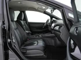 Nissan Leaf thumbnail 12