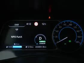 Nissan Leaf thumbnail 19