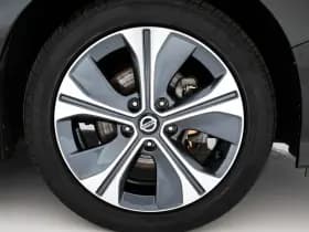 Nissan Leaf thumbnail 26