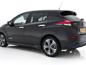 Nissan Leaf thumbnail 5