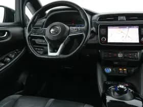 Nissan Leaf thumbnail 8