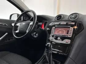 Ford Mondeo thumbnail 7