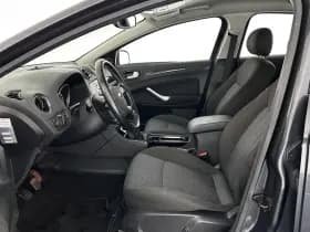 Ford Mondeo thumbnail 8