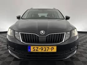 Skoda Octavia thumbnail 2