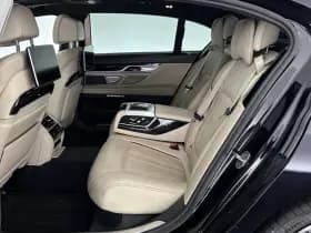 Bmw 7 serie thumbnail 11
