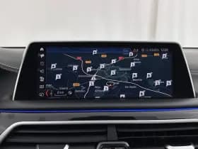 Bmw 7 serie thumbnail 16