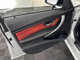 Bmw 3 serie thumbnail 22