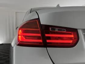 Bmw 3 serie thumbnail 26