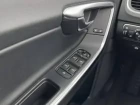 Volvo V60 thumbnail 19
