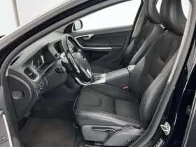 Volvo V60 thumbnail 10