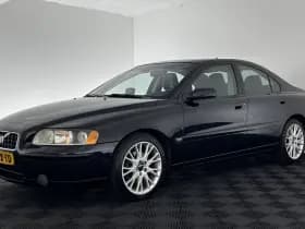 Volvo S60 thumbnail 3