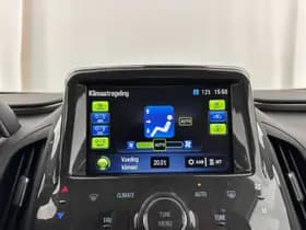 Opel Ampera thumbnail 12