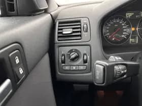 Volvo V50 thumbnail 17