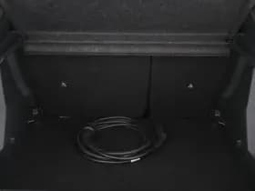 Peugeot E 2008 thumbnail 11