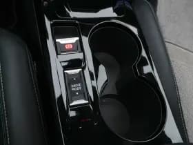 Peugeot E 2008 thumbnail 13