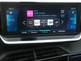 Peugeot E 2008 thumbnail 18