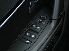 Peugeot E 2008 thumbnail 23