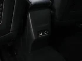 Peugeot E 2008 thumbnail 26