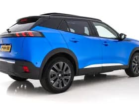 Peugeot E 2008 thumbnail 7