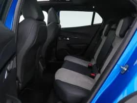 Peugeot E 2008 thumbnail 10