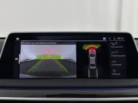 Bmw 7 serie thumbnail 16