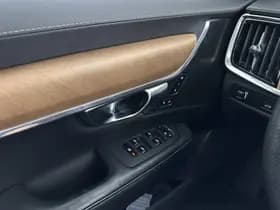 Volvo V90 thumbnail 25