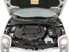 Alfa Romeo Romeo mito thumbnail 22