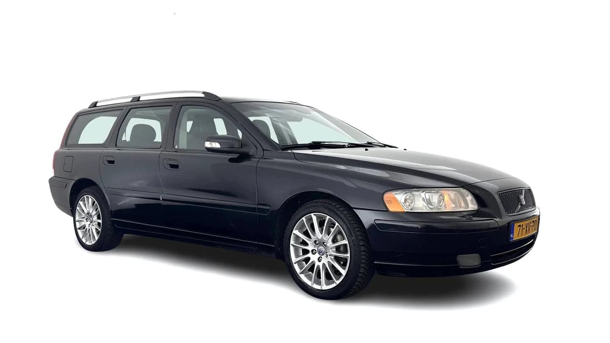Volvo V70 — foto 1
