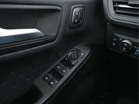 Ford Kuga thumbnail 23