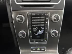 Volvo V60 thumbnail 17