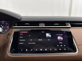 Land Rover Range Rover Velar thumbnail 15