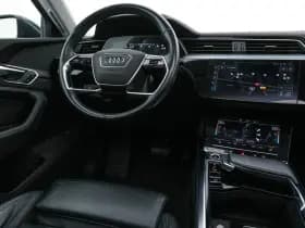 Audi E tron thumbnail 8