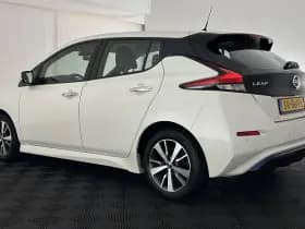 Nissan Leaf thumbnail 5