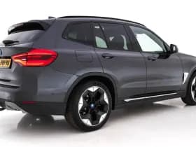 Bmw Ix3 thumbnail 7