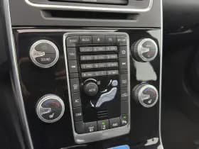 Volvo V60 thumbnail 16