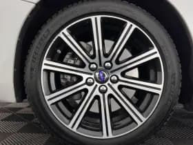Volvo V60 thumbnail 24
