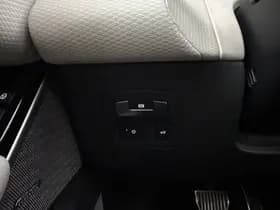 Land Rover range rover velar thumbnail 22